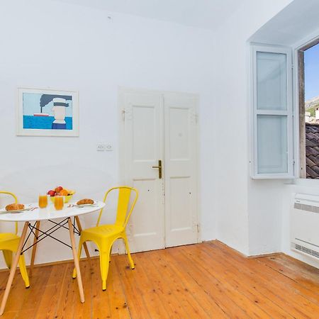 Arty Apartments In The Heart Of Dubrovnik By Irundo エクステリア 写真